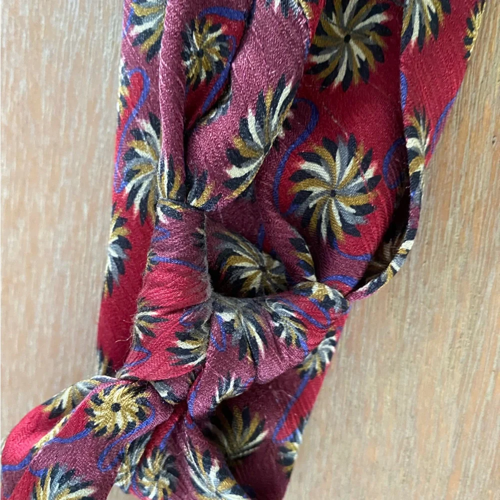 Men's Red and Purple Jhane Barnes Silk Patterned Tie